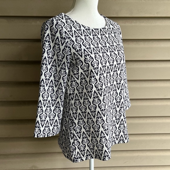 •Charter Club• Three-Quarter Sleeve Patterned Pullover Top - Size MP - Picture 5 of 8